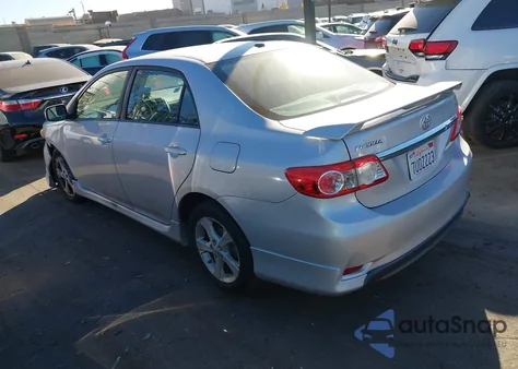 2011 Toyota Corolla S из США, поврежденный, VIN 2T1BU4EE8BC736735